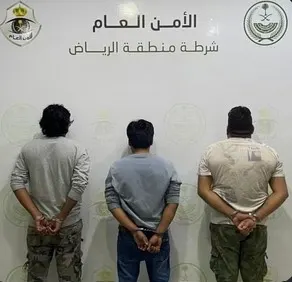 الرياض.. إتلاف صراف آلي يحيل 3 هنود إلى النيابة
