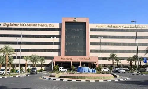 المدينة.. إنقاذ حاجة إيرانية من نزيف حاد في المعدة