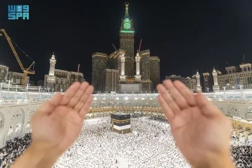 صور.. يوم التروية في المسجد الحرام