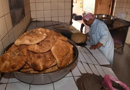 “الخبز الأحمر” من الأحساء ضمن مبادرة مخبوزات المدن المبدعة