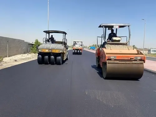 عنك.. تطوير شارع سهل بن حنيف و تركيب 83 عمود إنارة