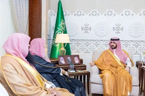 نائب أمير الشرقية يطلع على منجزات جمعية البركة الخيرية