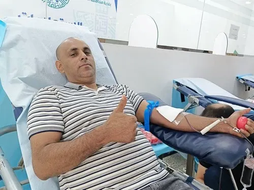 في أول أيامها.. “وبها نحيا 2” تستقبل المتبرعين في بلدية القطيف
