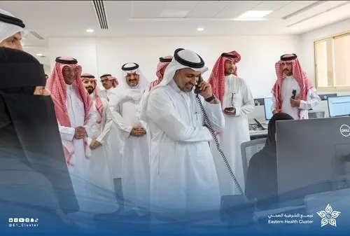 في مركز العناية بالموظف.. وزير الصحة يردّ على استفسارات المحوّلين إلى “الصحة القابضة”