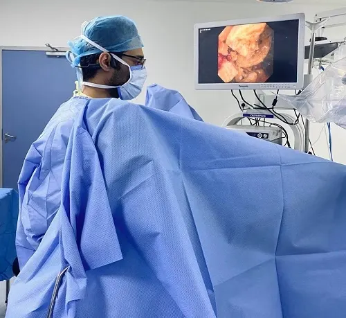 مركزي القطيف.. عملية الـ 30 دقيقة تنهي معاناة مريض من ضعف تدفق البول