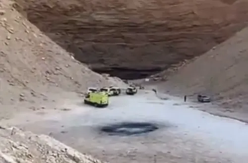 الرياض.. وفاة و 3 إصابات في حادث انهيار صخري