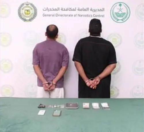 سقوط 5 مروجين مخدرات في 4 عمليات أمنية