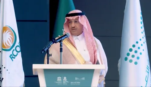 الوزير البنيان للطلاب: اجتهدوا لننافس العالم