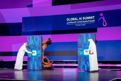 برعاية ولي العهد.. قمة عالمية للذكاء الاصطناعي في الرياض