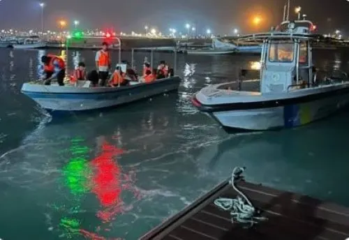 ينبع.. إنقاذ 7 سعوديين من الغرق