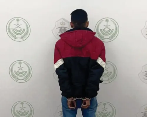 “الكلبشات” لمروج “الإمفيتامين” في الجوف