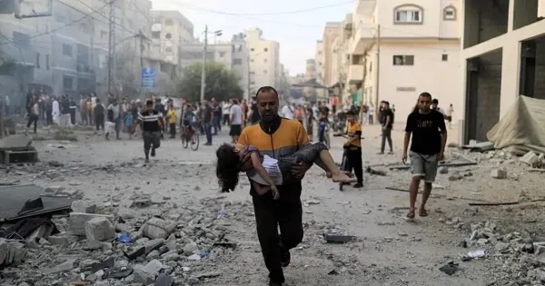 300 شهيد فلسطيني خلال 9 أيام من حصار غزة