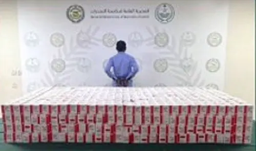 تم القبض.. 447 ألف قرص مشبوه في الرياض و حشيش في الباحة