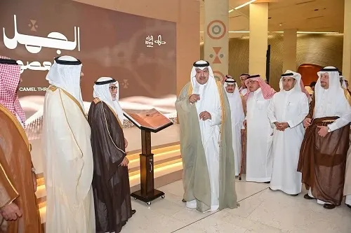 الظهران.. 54 عملاً فنياً في معرض “الجمل عبر العصور”