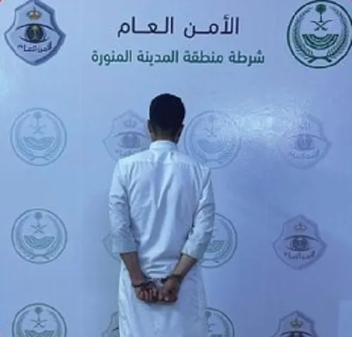 تشهير.. اليمني عدي محمود تحرش بامرأة في المدينة