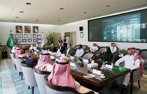 تحسين تجربة المسافر في مطار الملك فهد و الأحساء و القيصومة