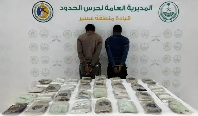سقوط 6 مهربي حشيش و قات في عسير