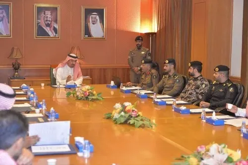 برئاسة الخريف.. لجنة الدفاع المدني تستعد لموسم الأمطار وتناقش حرائق المزارع