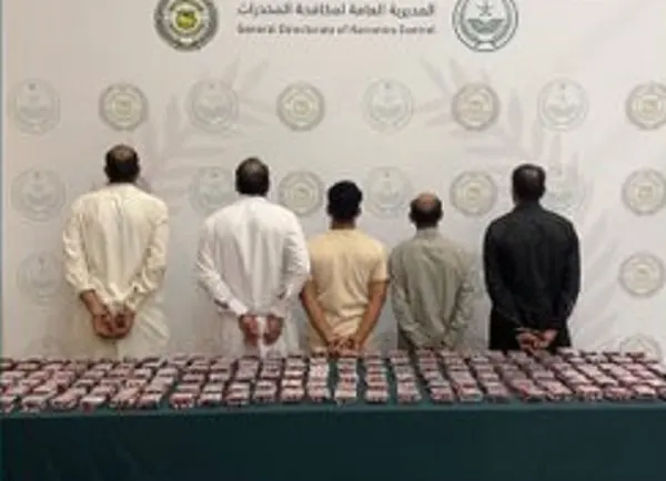 إحالة 8 مروجين في عسير و تبوك إلى النيابة