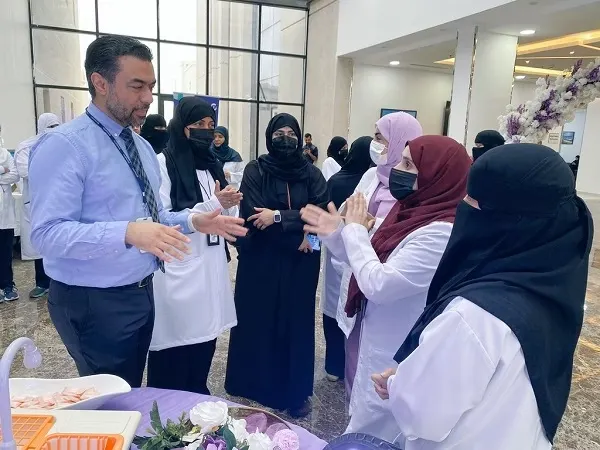 مراكز القطيف الصحية تنشط في توعية مكافحة العدوى