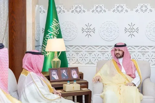 نائب أمير الشرقية يطلع على مشاريع وزارة الصناعة بالمنطقة