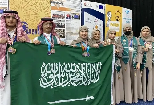 ضمن 7 مشاركين .. طالبان من الشرقية يحققان ميداليات كبرى في “أنوفا للاختراعات”