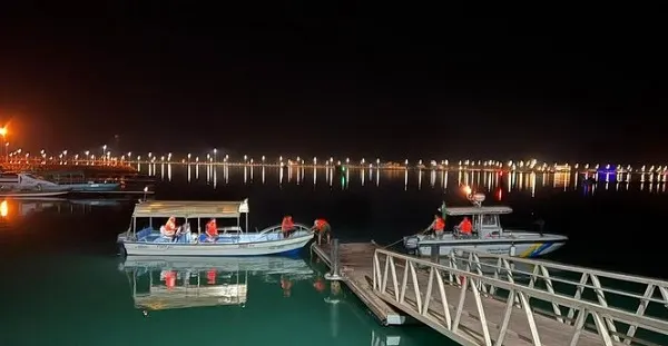 إنقاذ مواطن تعطل قاربه في البحر