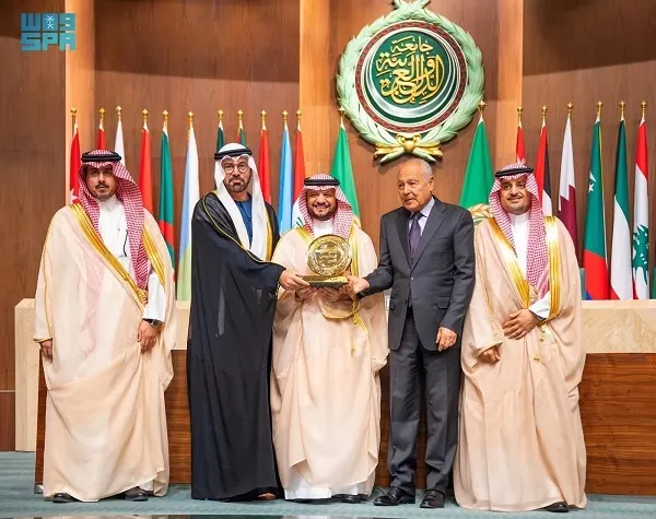 “الموارد البشرية” أفضل وزارة عربية في 2024