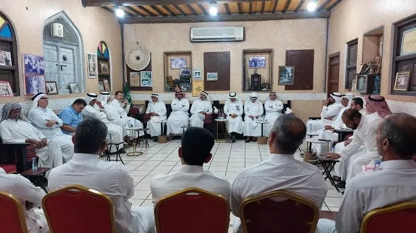 التنمية المجتمعية وتبادل الرؤى في ديوانية خيرية القطيف