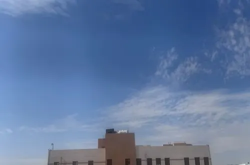 الغيوم تمر بسماء القطيف.. كريمة