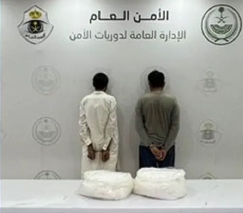 القبض على 4 مروجي شبو و حشيش و إمفيتامين في جدة و تبوك