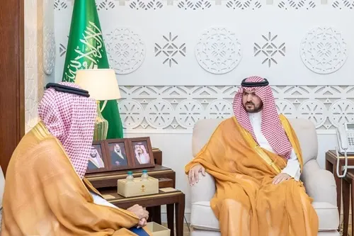 نائب أمير الشرقية يطلع على “التحول في حوكمة التعليم”