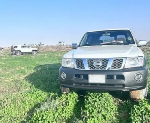 ضبط مجرف تربة في تبوك وداخل فياض بسيارته في الرياض