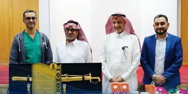 بعد 39 عاماً.. البجحان يترجل عن العلاج الطبيعي