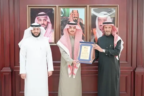 ريان الشمري الأول سعودياً في التقديم الإذاعي