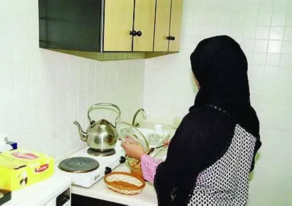 إلزامياً.. رواتب العمالة المنزلية “4 فأكثر” عبر المحافظ الرقمية