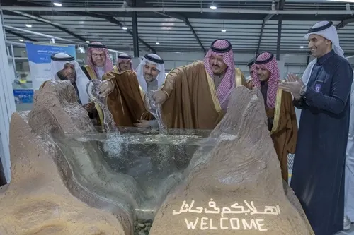 بعيداً عن البحر.. أكبر مشروع شرق أوسطي لسمك السلمون في حائل