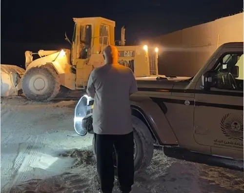 ضبط ملوث التربة في الشرقية.. وراعي إبل مخالف بالرياض