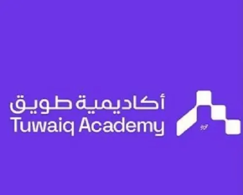 تدريب ينتهي بالتوظيف في معسكر طويق السيبراني