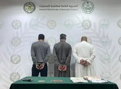 #بلغ_عنهم.. سقوط 11 مروجاً و مهرباً في 5 مناطق