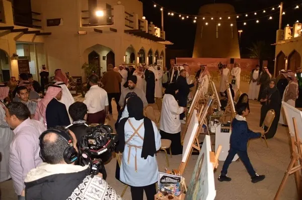 العوامية.. ورش زراعة و طبخ و أعمال يدوية في “سوق المزارعين”