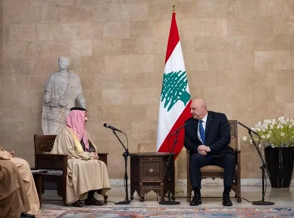 وزير الخارجية و “جوزيف عون” يبحثان مستجدات الأوضاع في لبنان
