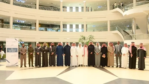 وفد من عسير يطلع على “السلامة المرورية” في جامعة الإمام