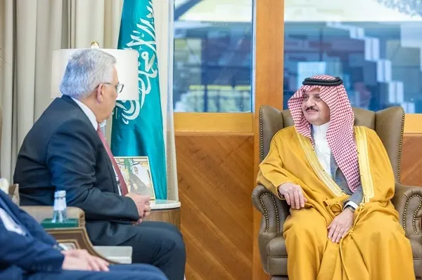 أمير الشرقية يستقبل السفير الفلسطيني