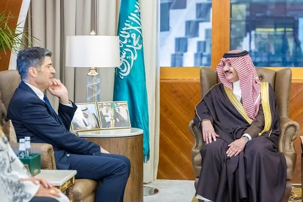 أمير الشرقية يستقبل السفير الفرنسي