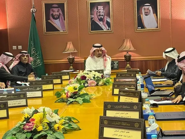 “الخريف” يحث المسؤولين على المتابعة الميدانية وقياس الأداء علمياً