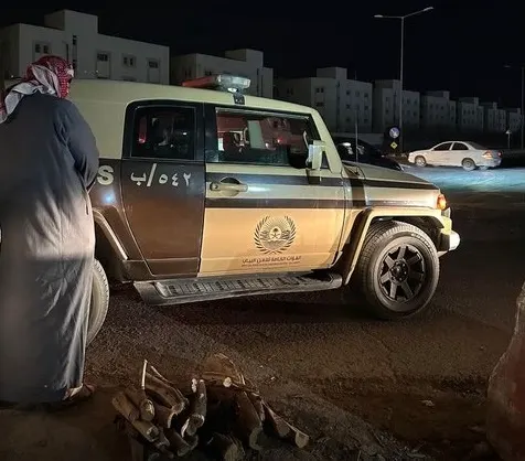 الرياض.. ضبط تاجر حطب و راعي إبل في محمية ملكية