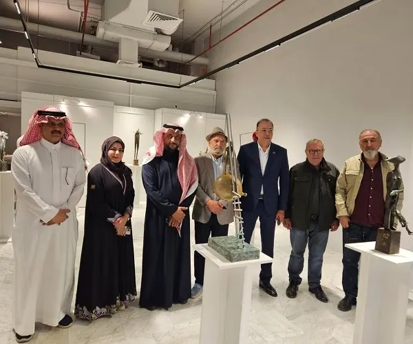بغداد تحاور الرياض بـ 21 منحوتة