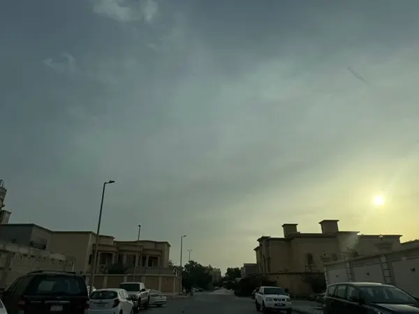 طقس القطيف.. نهار غائم جزئيًا وليلة دافئة