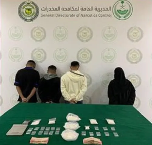 بينهم امرأة.. الشرقية افتكت من 4 مروجي “شبو”